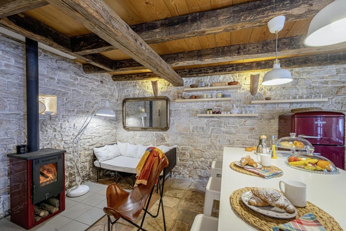 Una In Kranjcici - Haus Fuer 5-6 Personen Svetvinčenat Εξωτερικό φωτογραφία