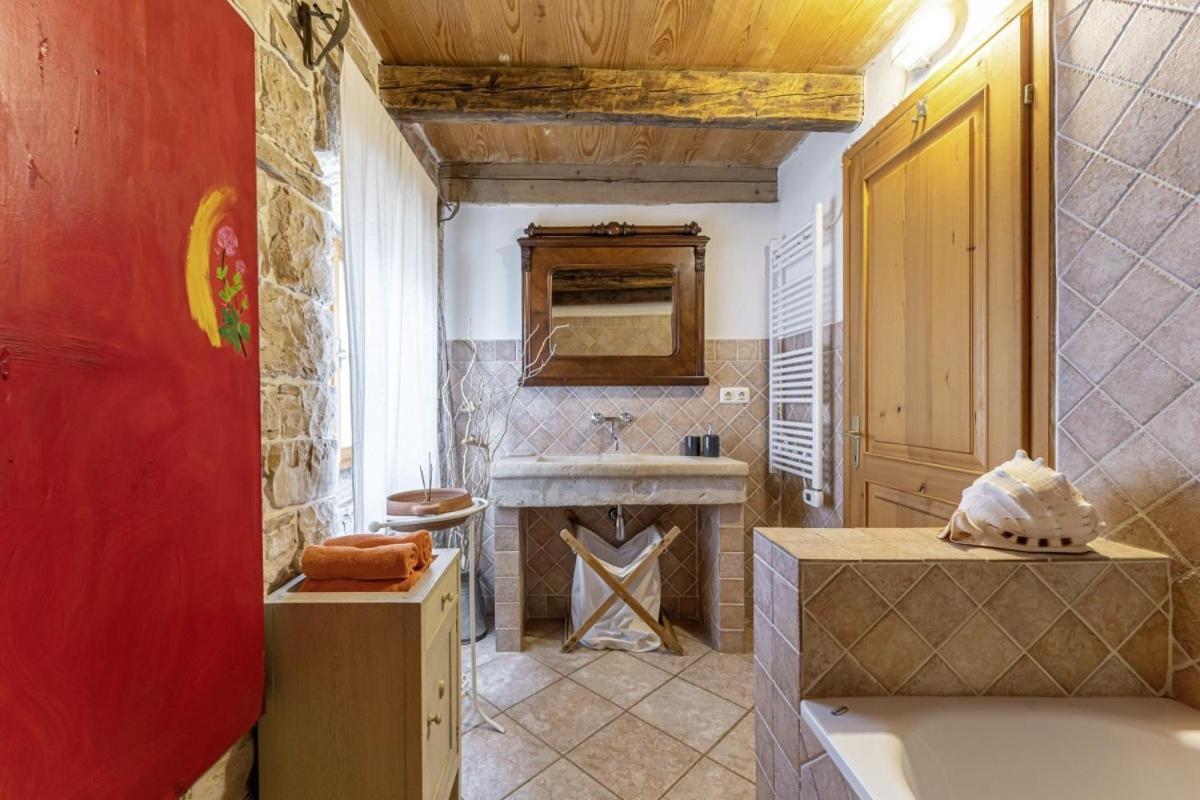 Una In Kranjcici - Haus Fuer 5-6 Personen Svetvinčenat Εξωτερικό φωτογραφία